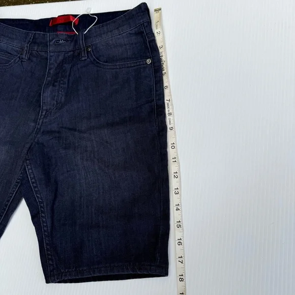 Hugo boss Men's Dark Blue Denim Shorts size 30/31/33/34 - Picture 6 of 6